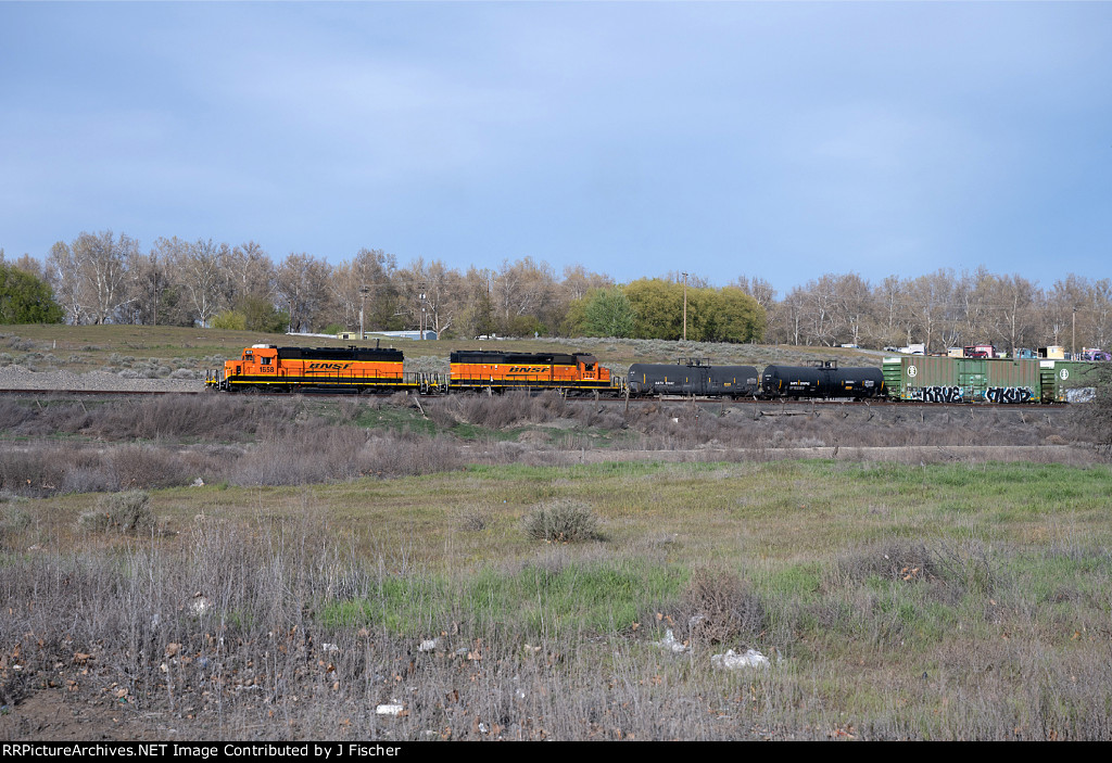 BNSF 1658